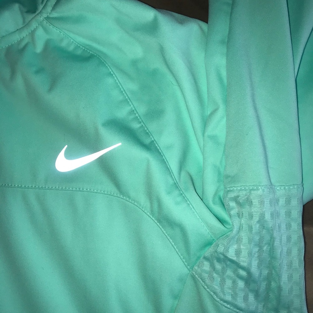 Nike Shield Jacket - Picture 3 of 7